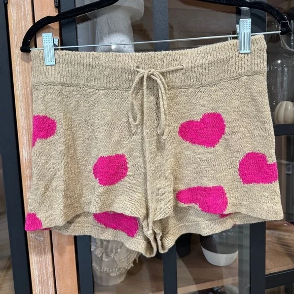 Beach Riot Beige Knit Heart-Print Lounge Shorts with Pink Hearts - Picture 2 of 9